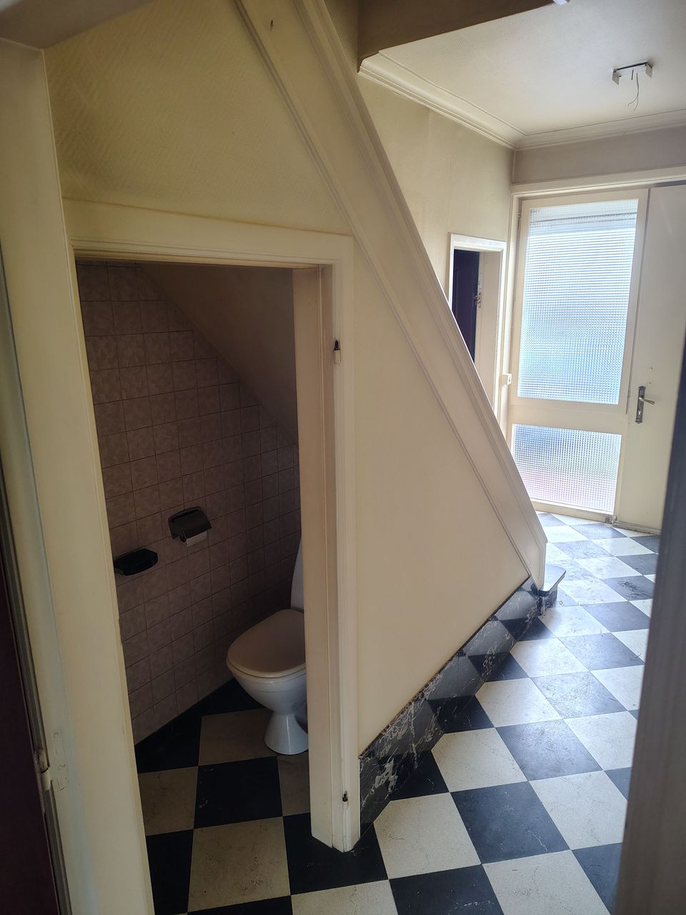 Afbraak toilet cover